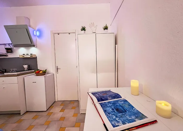 Daire Mono 0-8-m Marineledda By Interhome Golfo Aranci