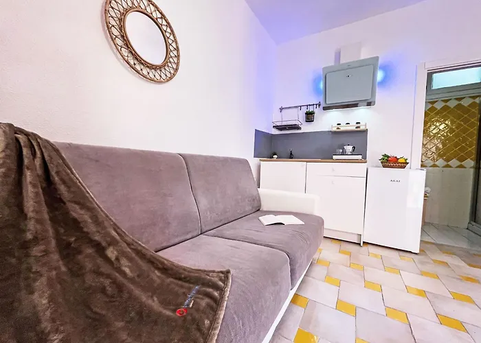 公寓 Mono 0-8-m Marineledda By Interhome *